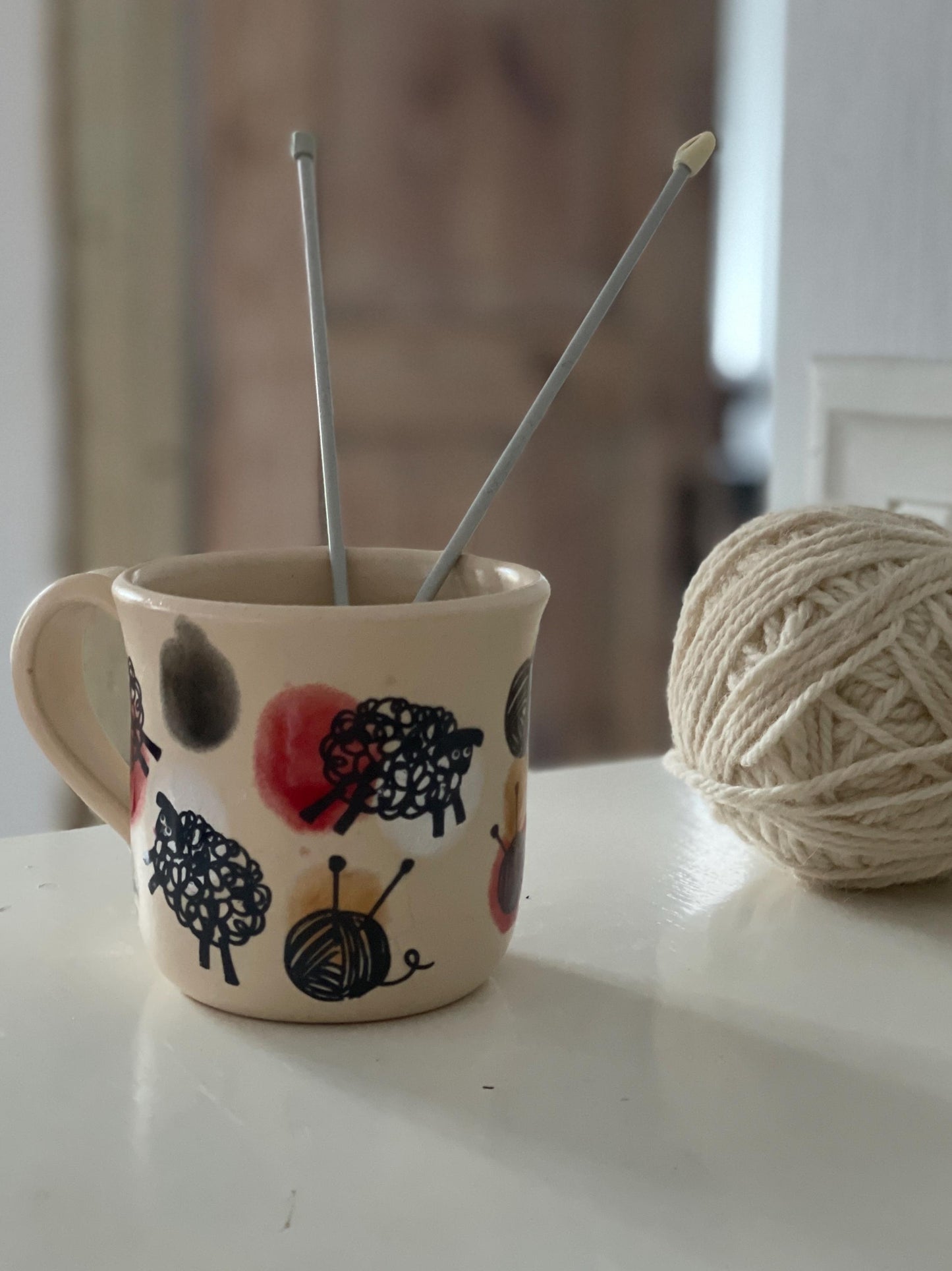 Melno aitu krūzīte