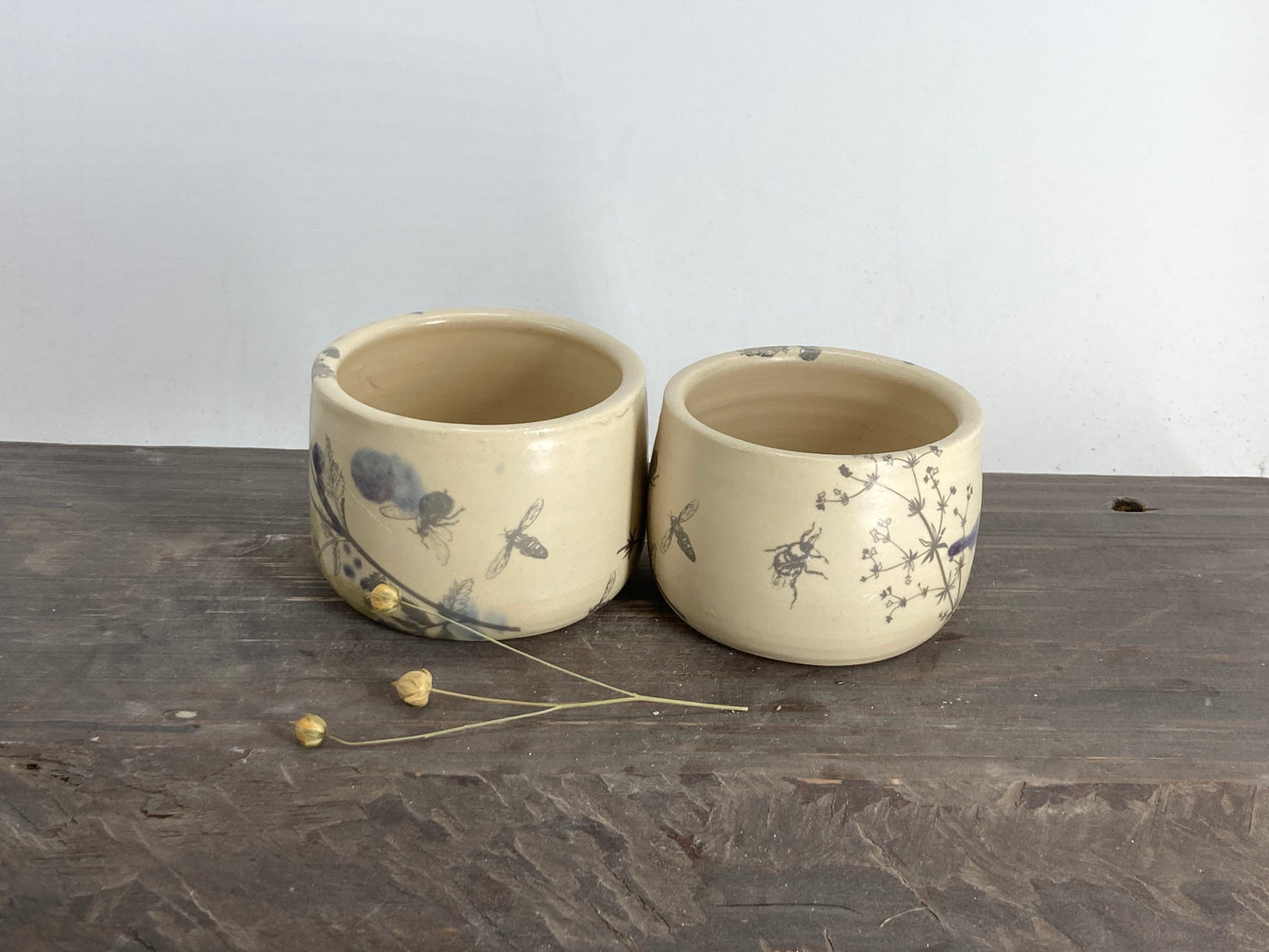 2 trauciņu komplekts. Mazas glāzītes. 