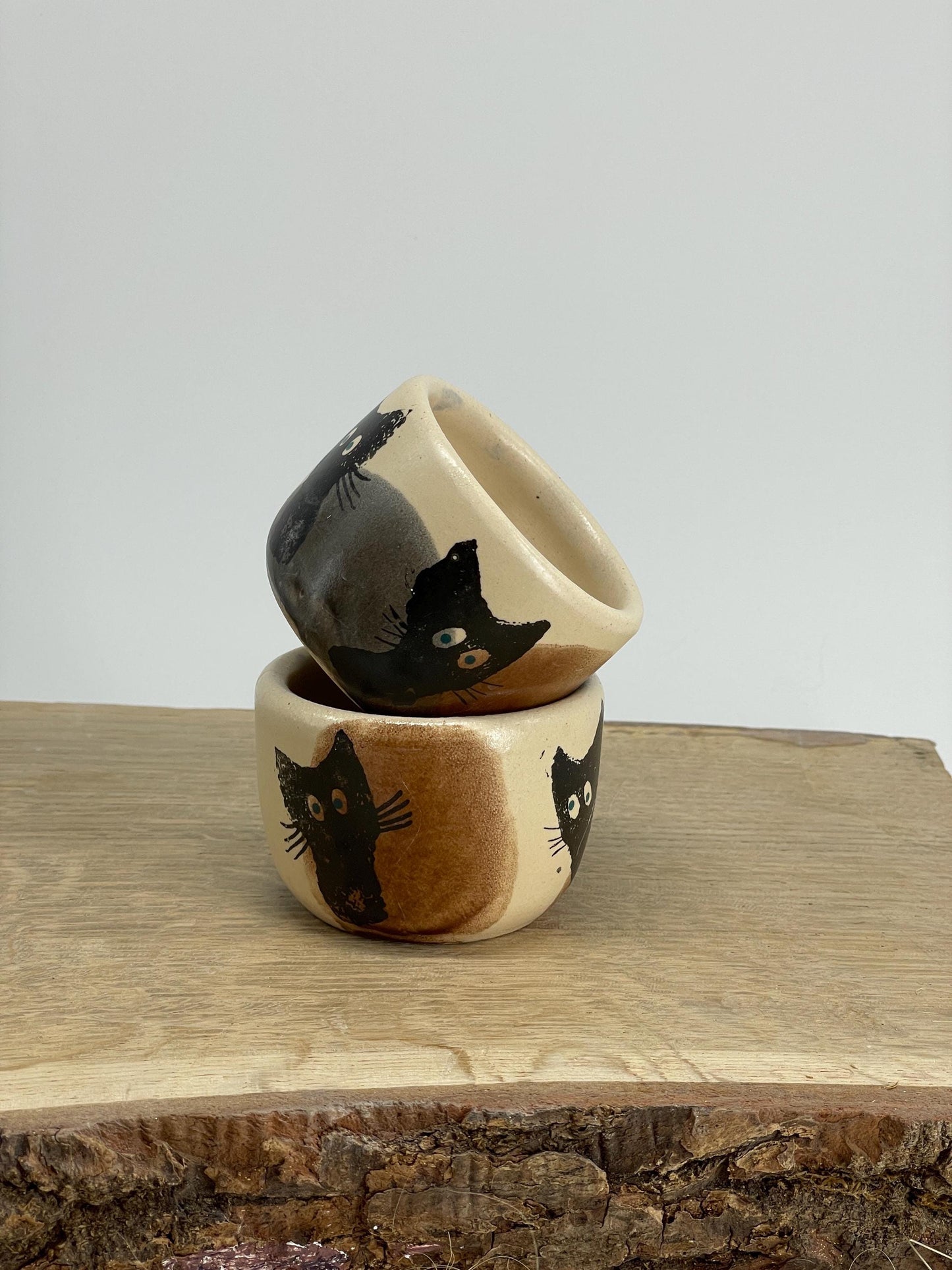 2 trauciņu komplekts. Mazas glāzītes.