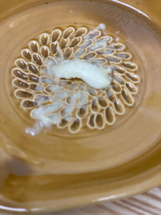 Ķiploku rīve, karotes paliktnis