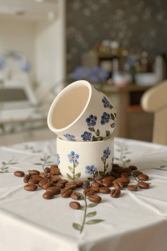 2 trauciņu komplekts. Mazas glāzītes.