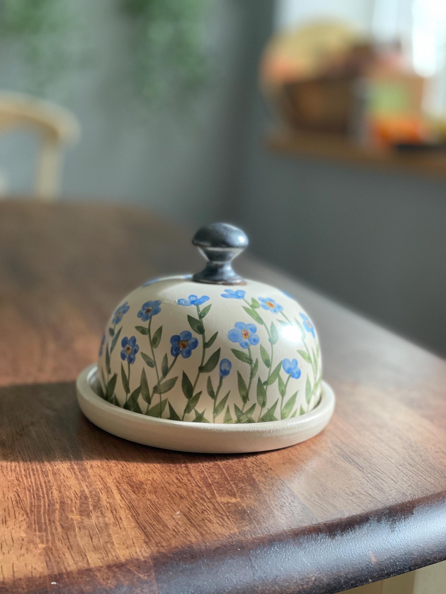 Keramikas sviesta trauks