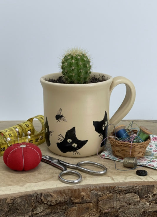 Krūzīte ar kaķiem