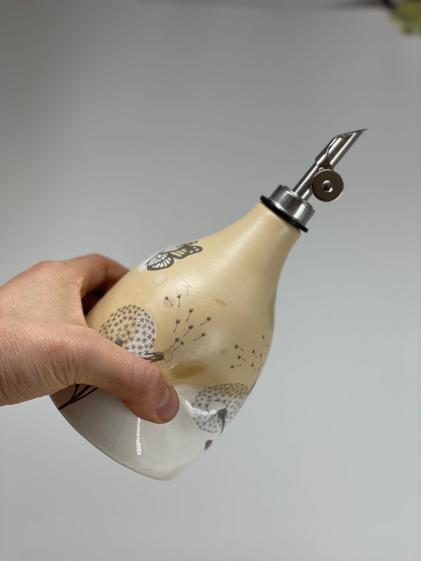 Pottery ceramic oil dispenser