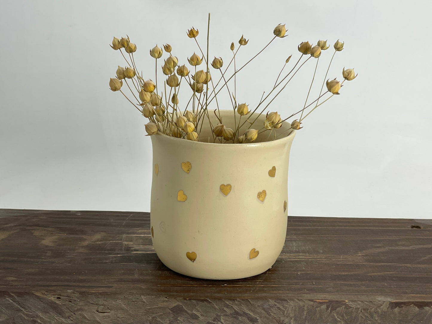 Zelta sirsniņu krūze