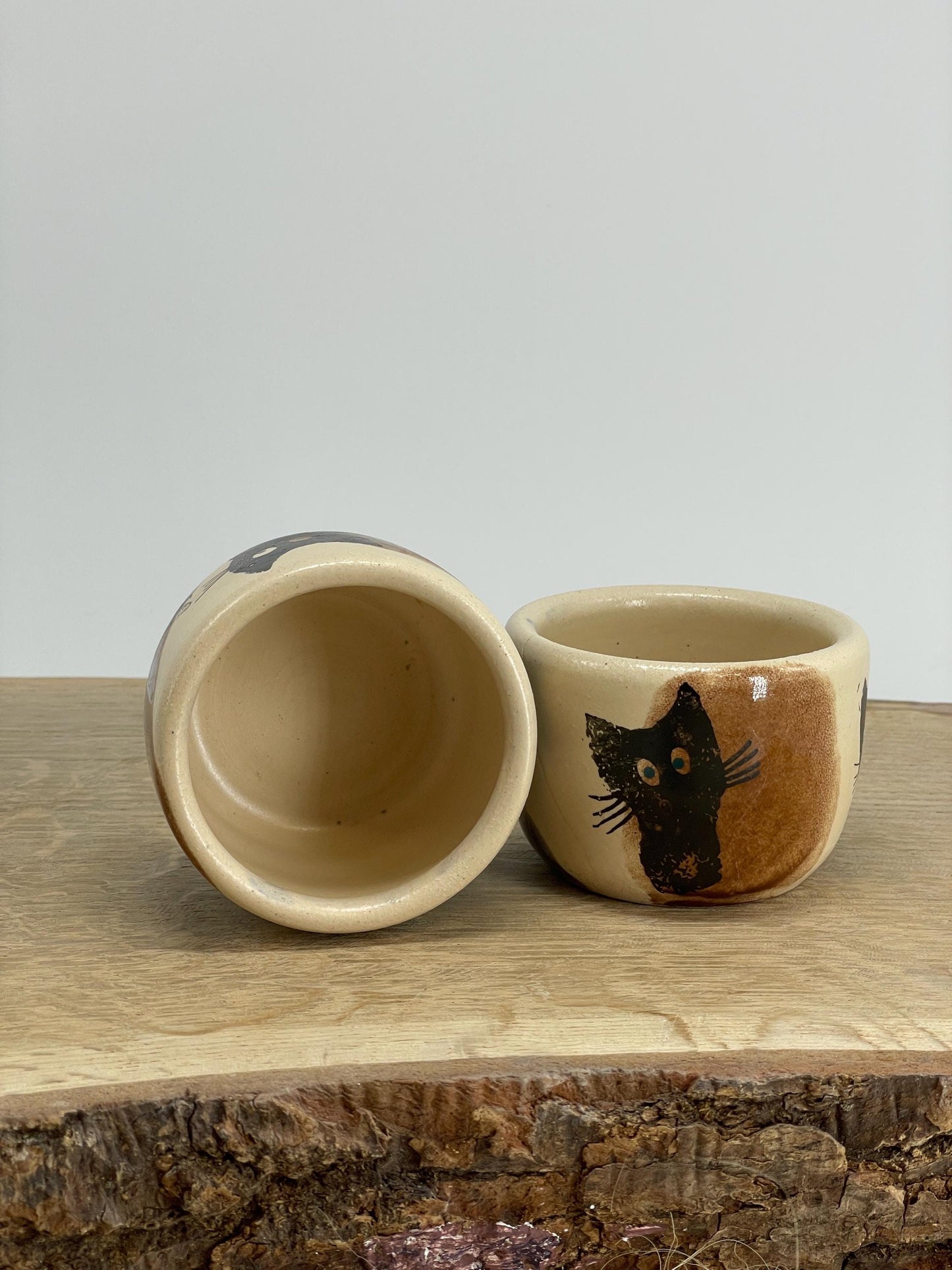 2 trauciņu komplekts. Mazas glāzītes.