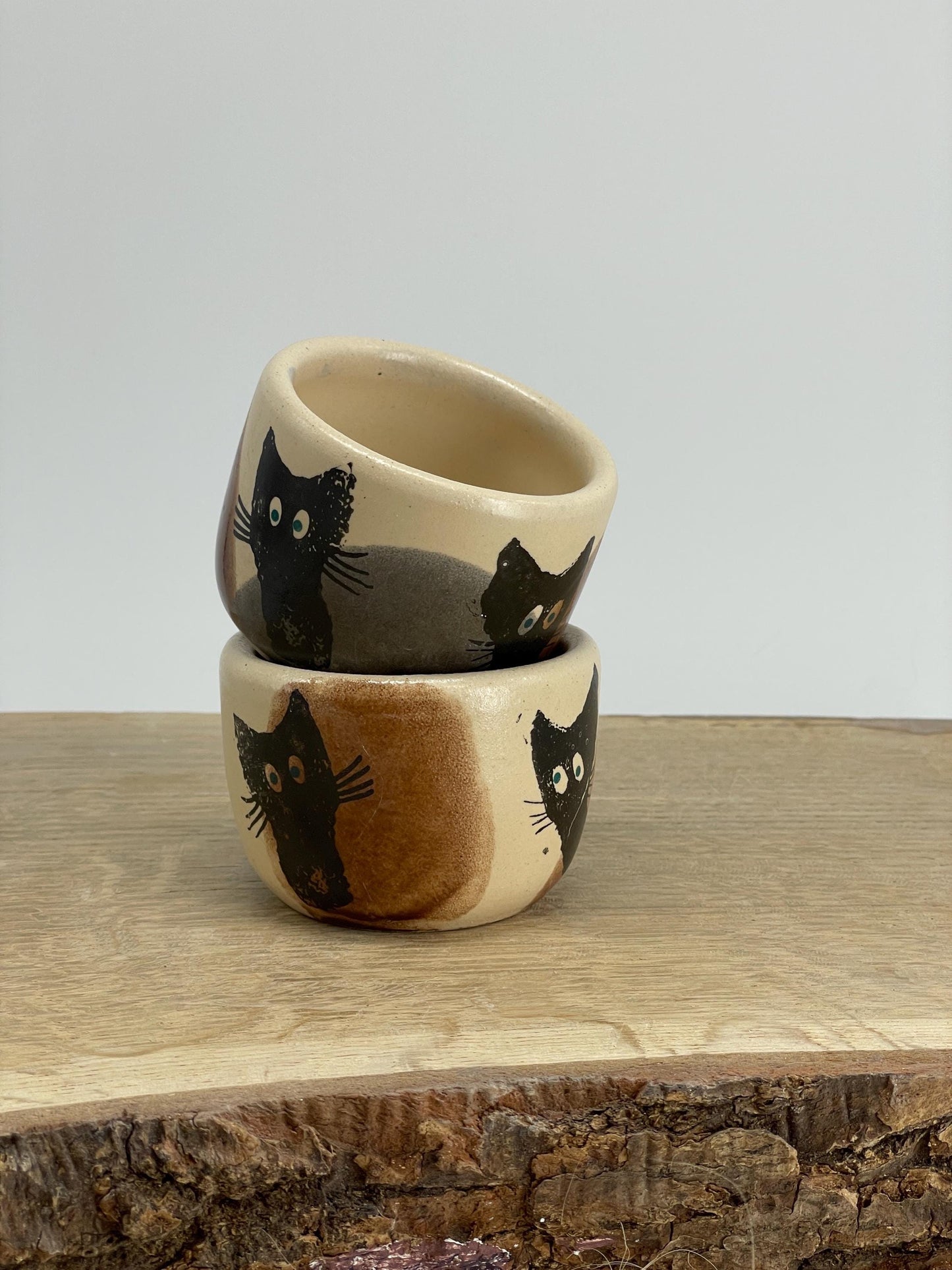 2 trauciņu komplekts. Mazas glāzītes.